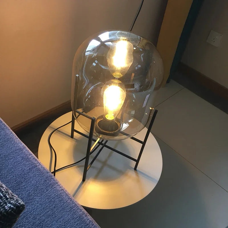 VERSA – Lampe de Table Verre Postmoderne