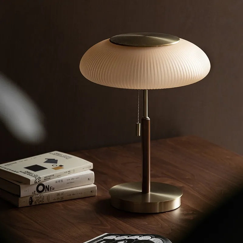 OPALYS – Lampe de Bureau Vintage en Verre Blanc